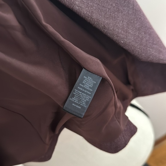 Express Women’s Purple/Burgundy 3/4 Sleeve Poly Blend Blazer Jacket Sz 8 - Picture 5 of 5